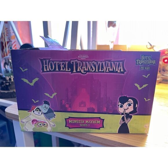 Lot Of 6 Hotel Transylvania Monster Mayhem Chest Green Purple Series 1 F… - Picture 8 of 10